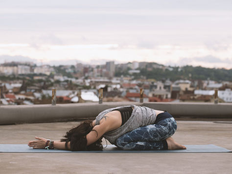 Fraternités anonymes, PNL et yoga