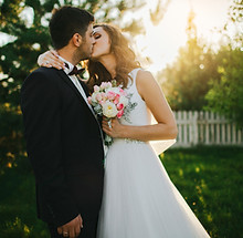 Wedding Kiss