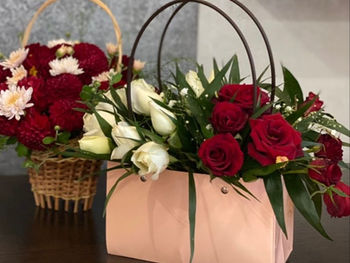 Sevgiliye Çiçek Alırken Yapılan En Yaygın Hatalar