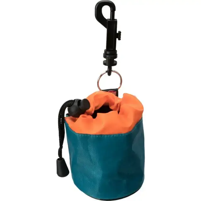 Прев'ю: Сумка для ласощів Trixie «Dog Activity Mini» 9 см d=7 см (кольори в асортименті)