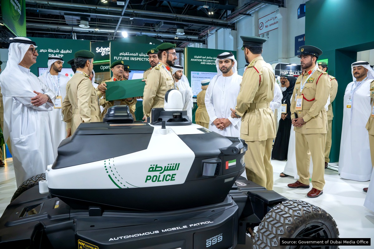 Dubai Police marked mobile patrol demonstration at Airport Show 2026, official photograph