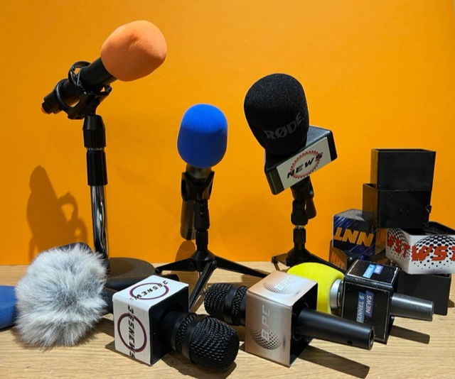 Microphone Props hire - Handheld press mics, boom mic hire
