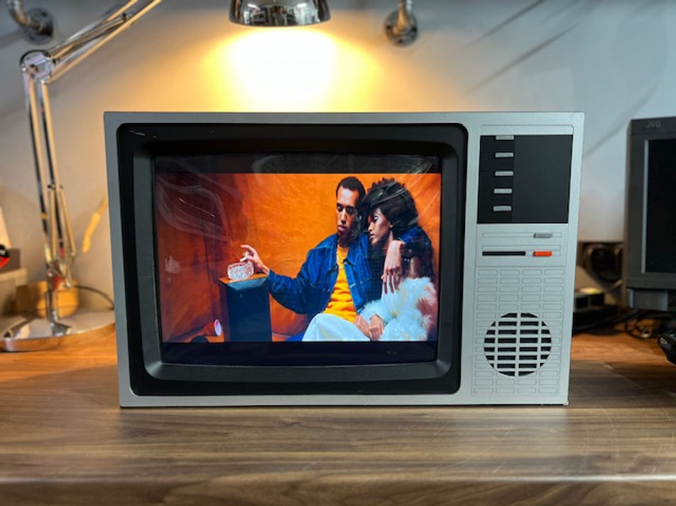 Retro Tv 014 - hire this retro television for TV stacks and TV walls