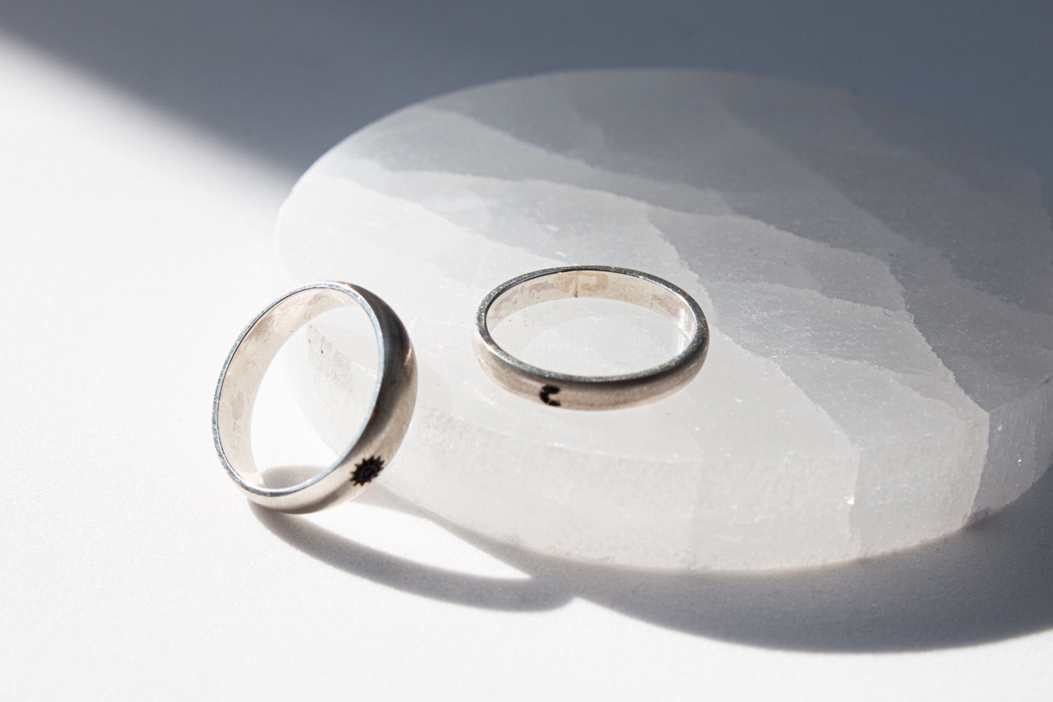 Luna y sol Anillos
