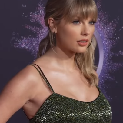 Taylor Impresses, evermore