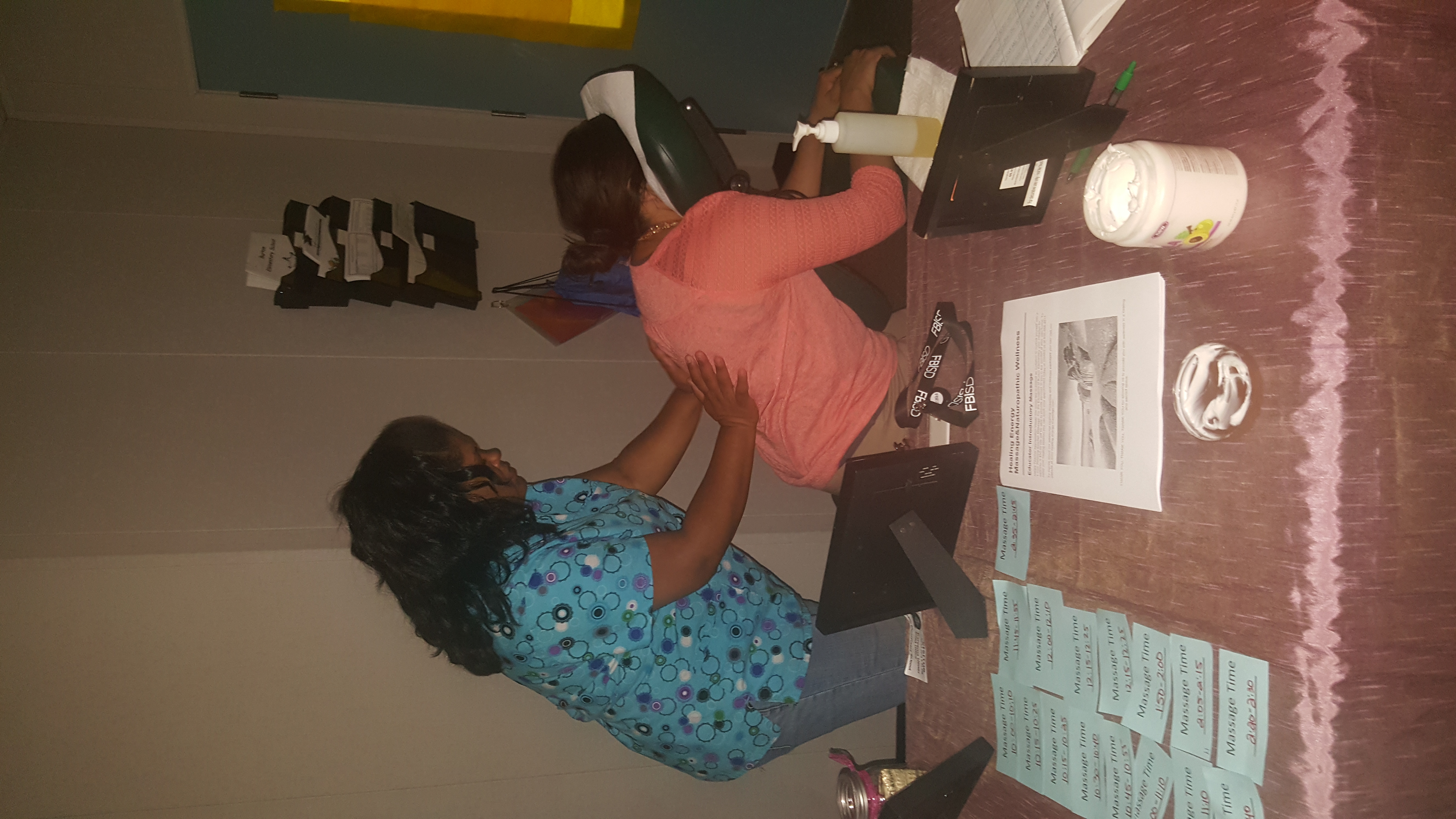 kareema massaging