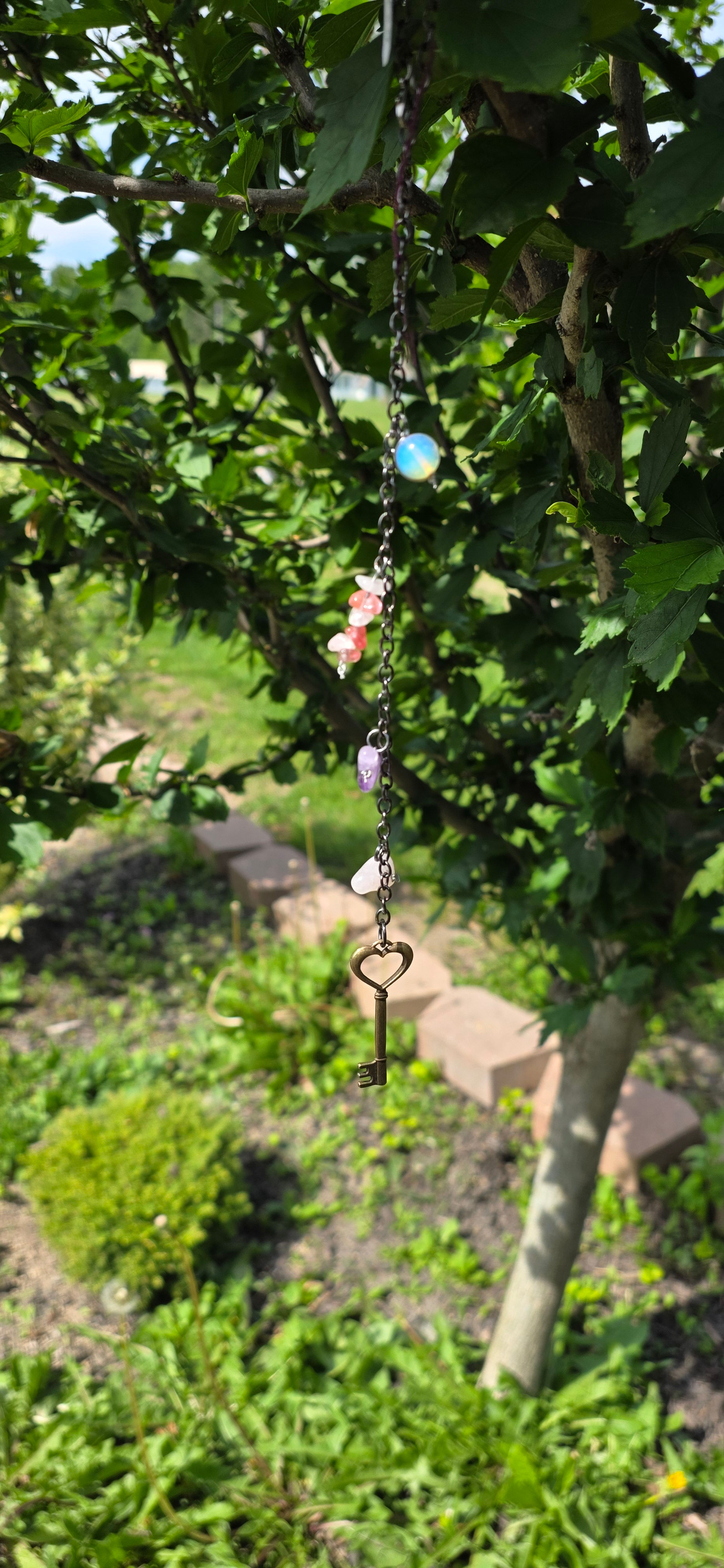 Hanging Manifest Charm - Love and Relationships