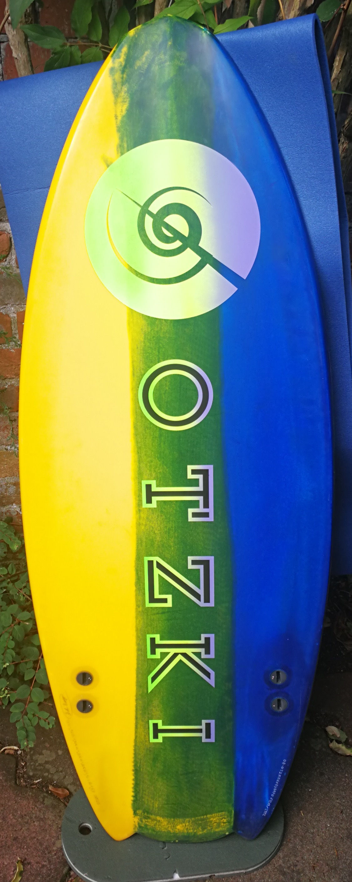 OtzkiSurf 1
