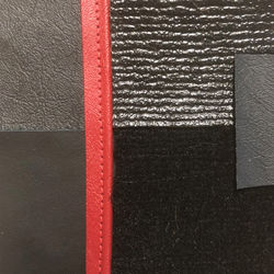 Black / Red