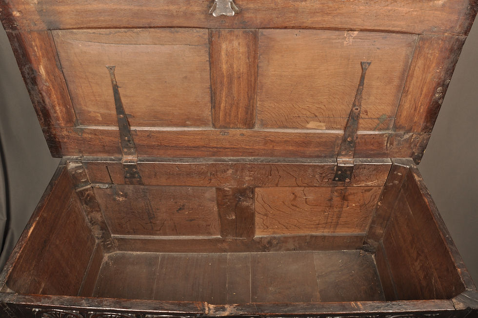 Thumbnail: Small 17th Century Coffer