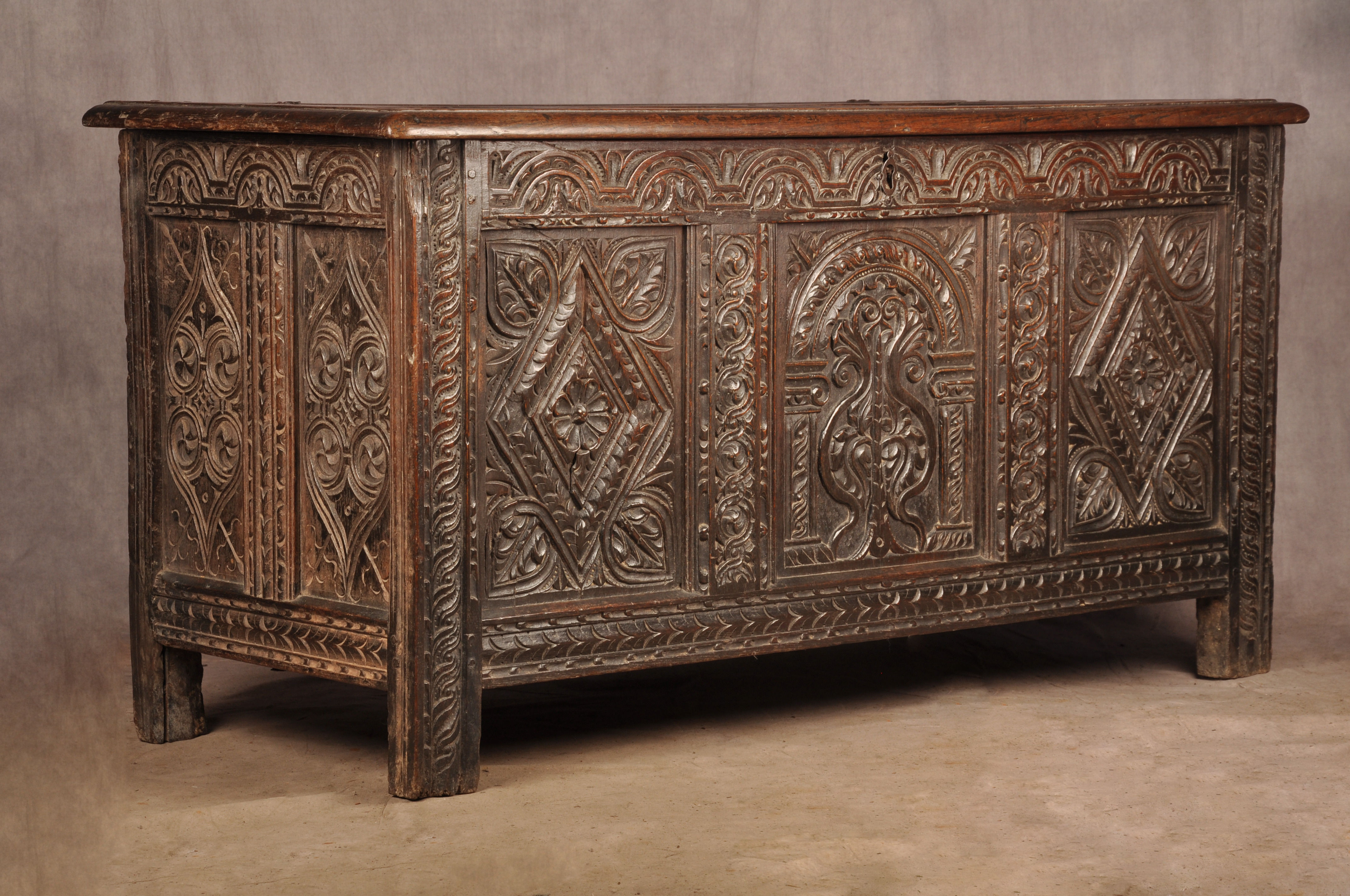 Superb 17th Century Oak Coffer