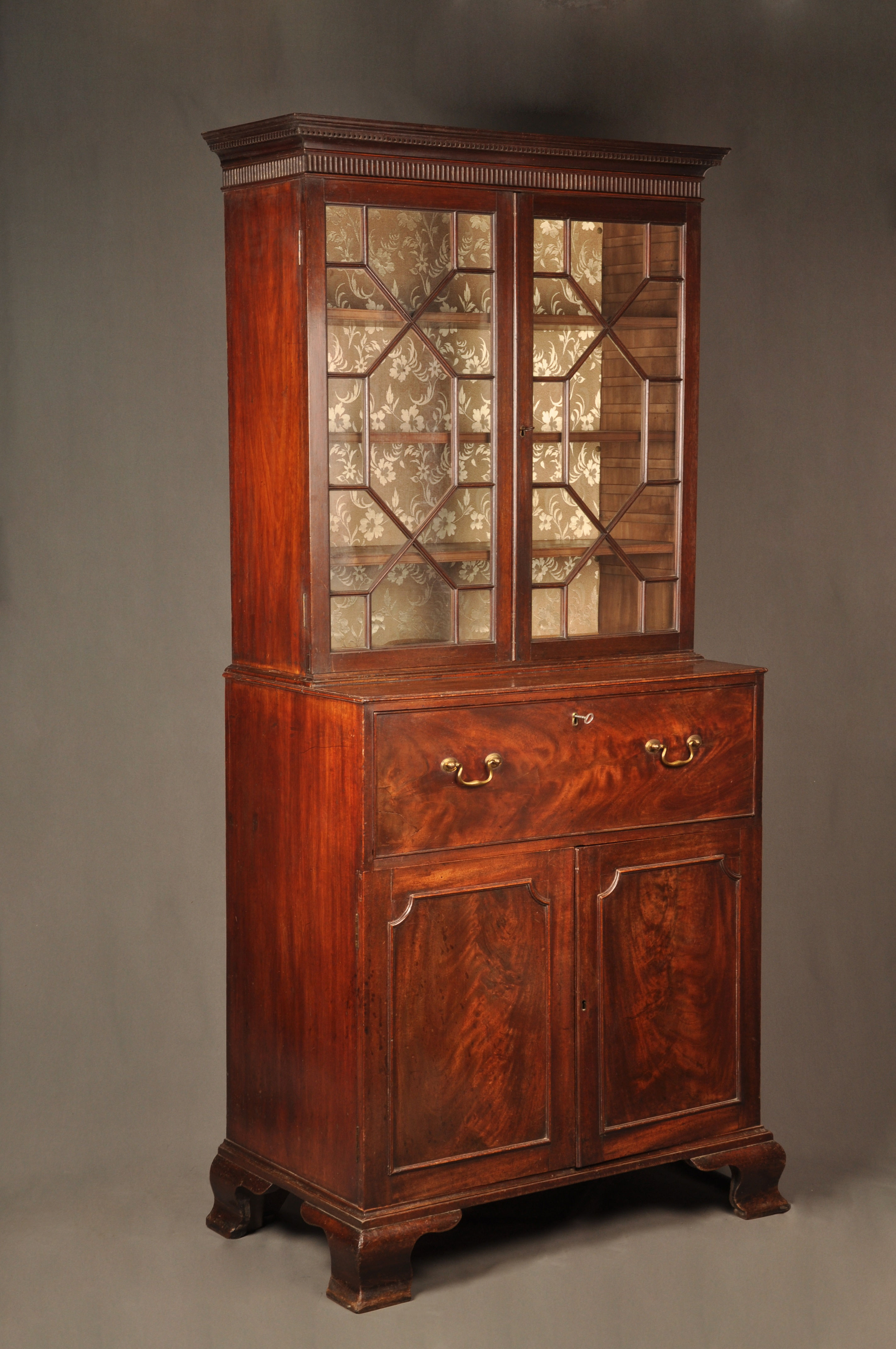 Fine 18th Century Mahogany Secrataire Bookcase