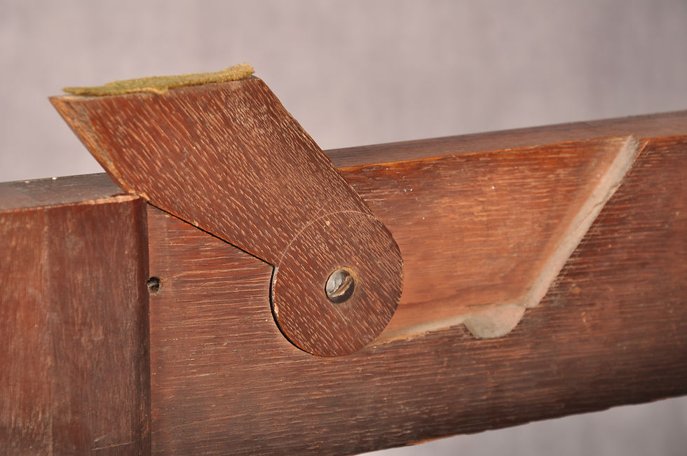 Thumbnail: Fine 18th Century Mahogany Triple Top Card Table