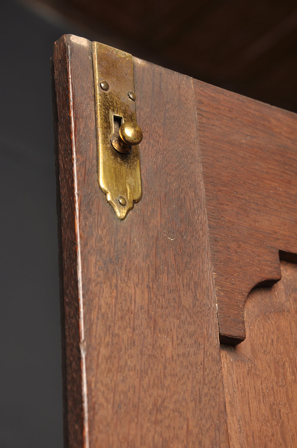 Thumbnail: Early 18th Century Oak Bureau Bookcase
