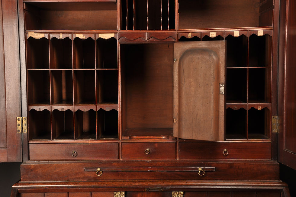 Thumbnail: A Fine 18th Century Mahogany Bureau Cabinet