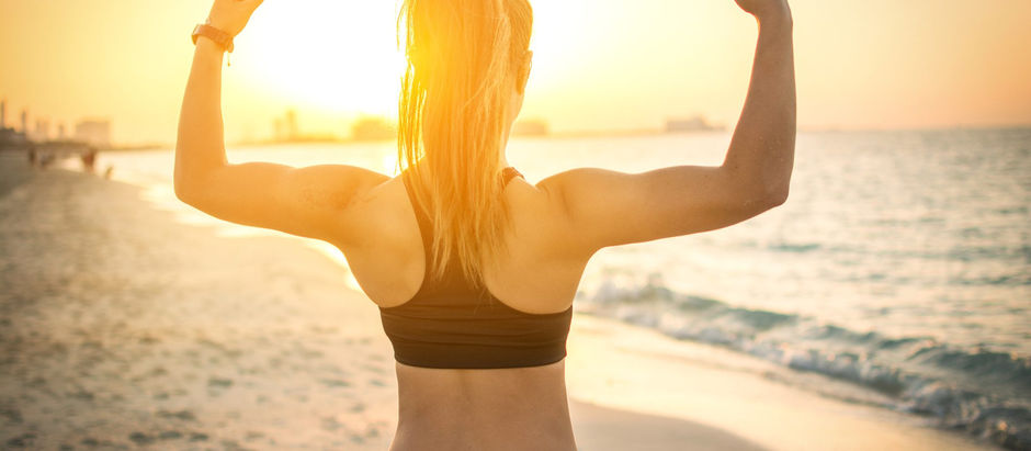 STAI DRITTO, CON LE SPALLE BENE INDIETRO - Come la postura influenza gli stati d'animo