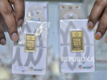 Solid Gold Berjangka | Harga Emas Batangan Bergerak Turun