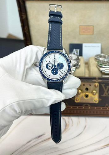 2025 Omega Speedmaster Snoopy 31032425002001 | AllanJamesTimepieces