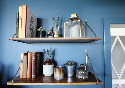 magma hotel room shelf