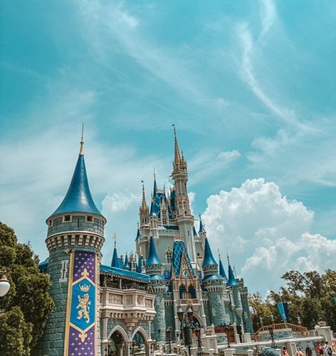 Four Theme Parks Magazine Disney World Magic Kingdom Castle