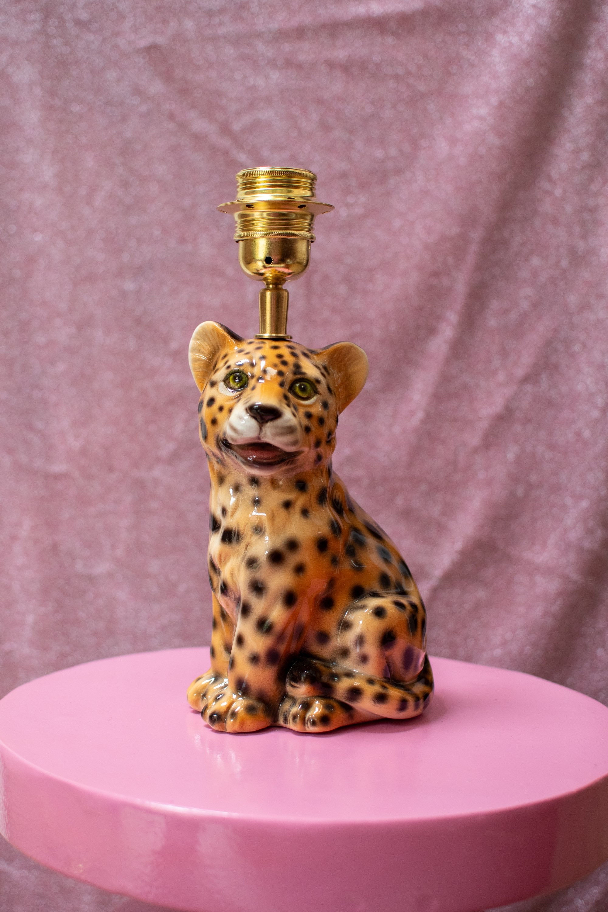 Welpje Beige Lampenvoet