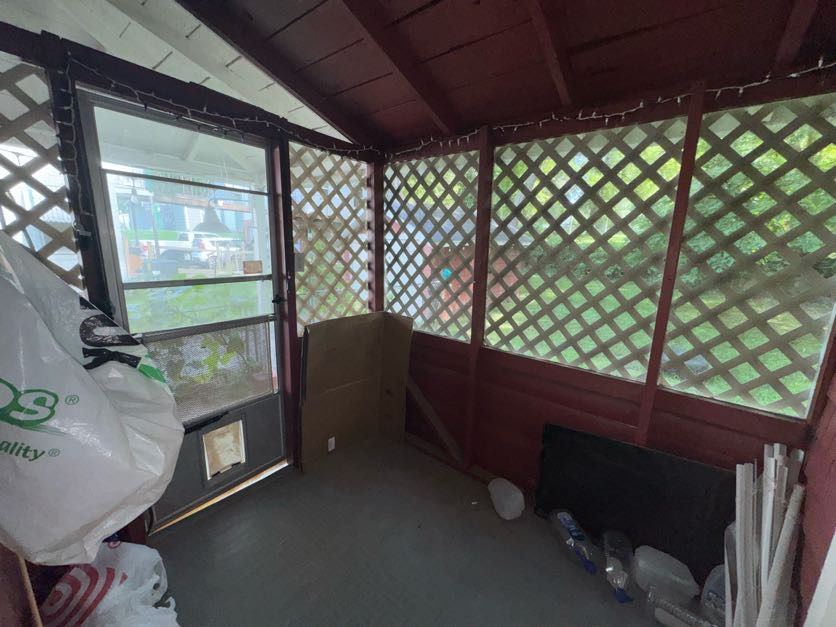 Thumbnail: 303 E Sea Ave, Independence, MO 64050