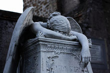 Куда отправиться на выходных? Некрополи Москвы