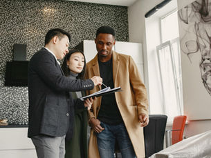 people talking to property manager