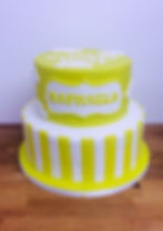 Sonnengelbe Tauftorte