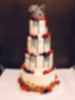 Semi Naked Cake Berry