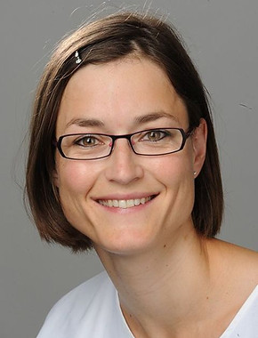 portrait-ina-fuechsel-480x720.jpg