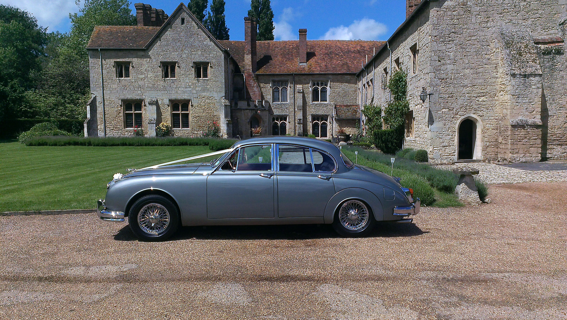 Notley Abbey Wedding Car