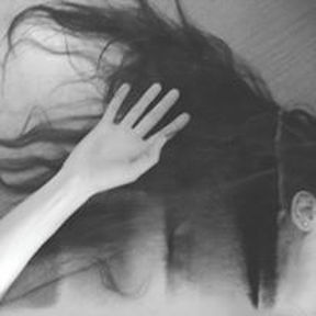 Eleonora Manca (video artist/performer) ad Estrazione/Astrazione