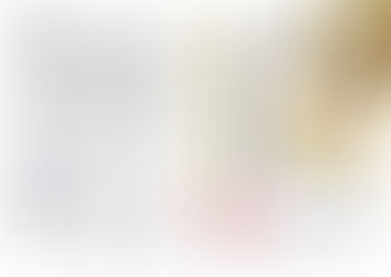 RIFLESSI DI OTTONE IN UN MARE DI BLU