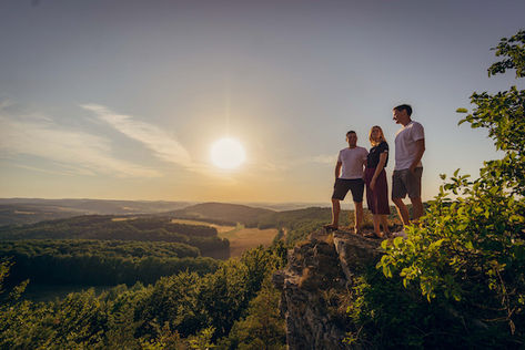 otkuthuer_rosakrokodil_wandern-auf-dem-hoerselberg.jpeg