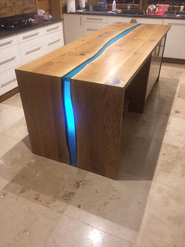 45222657_348258485923497_900976622784479