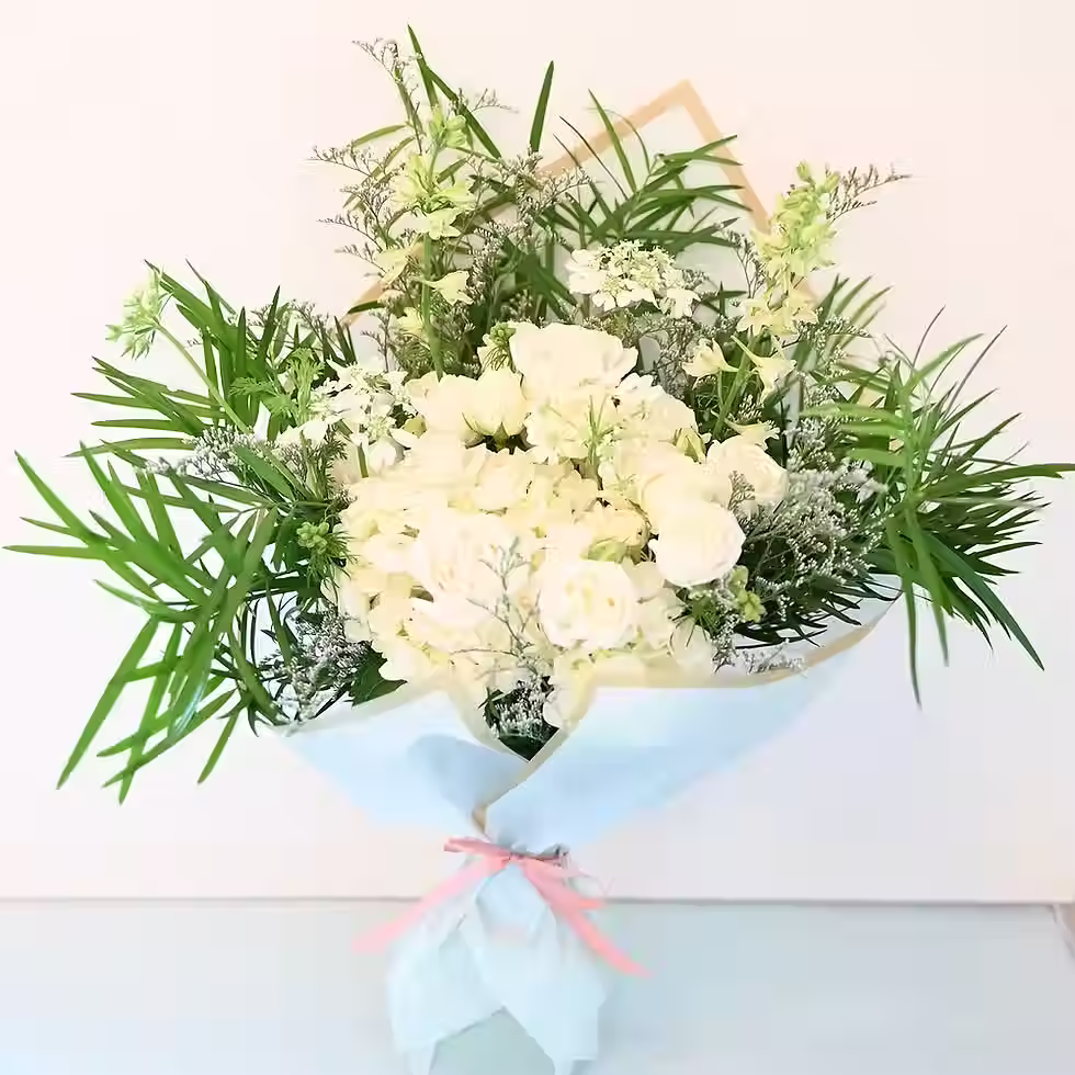 Elegant white flower bouquet