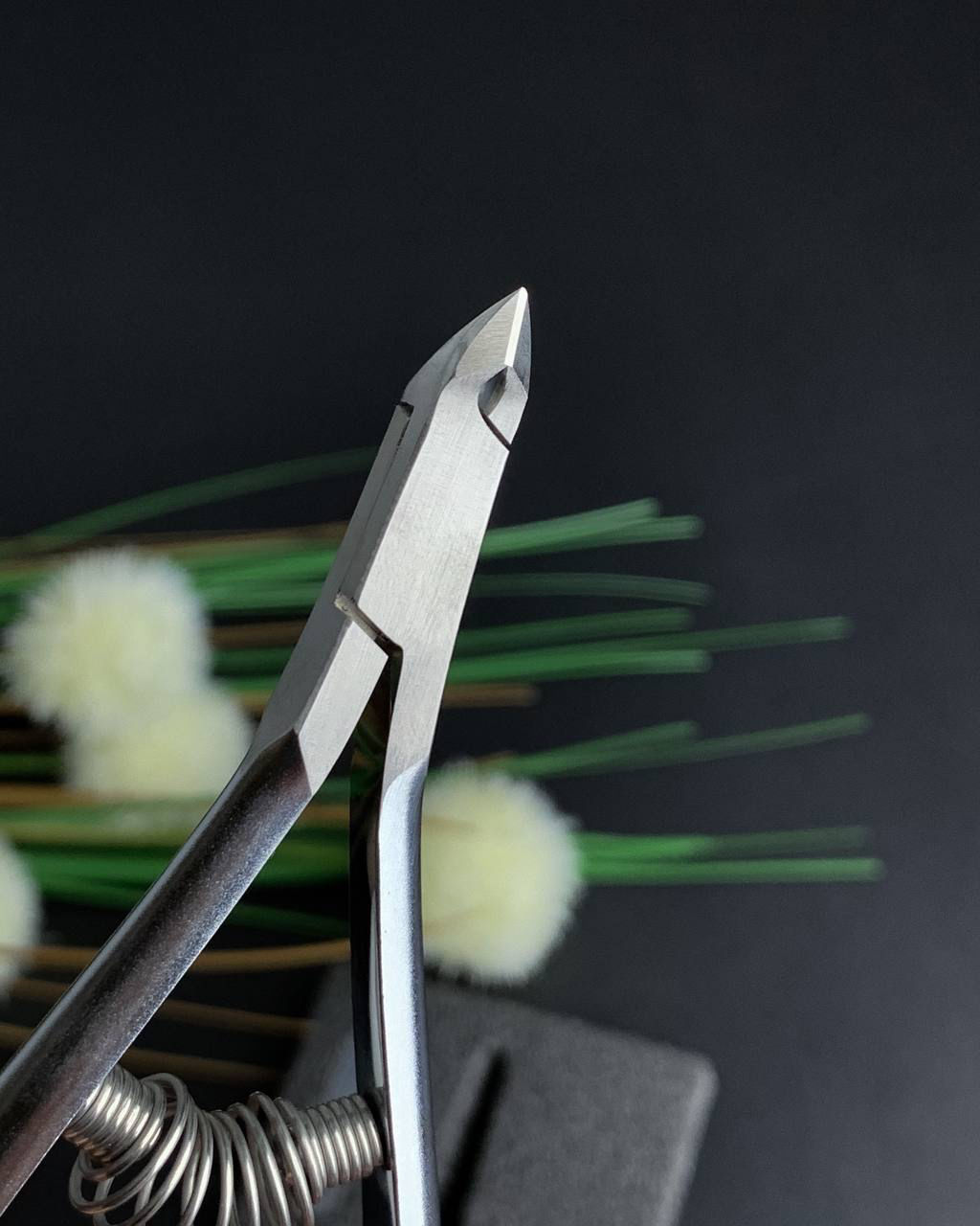 NIPPON NIPPERS Professional cuticle nippers N-04S-4