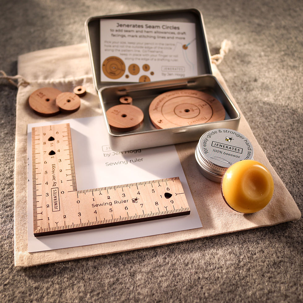 Thumbnail: Gift set 3: Jenerates seam circles, ruler & wax