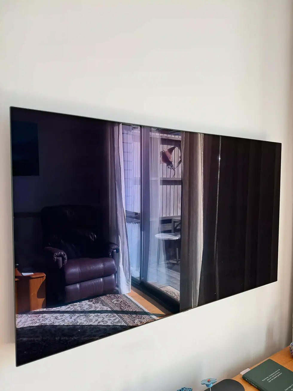 TV Wall Mounted