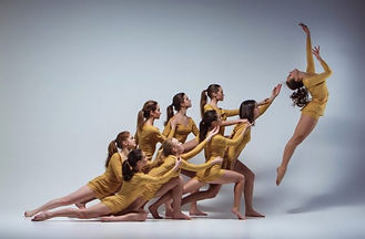 Danza-gruppo2.jpg