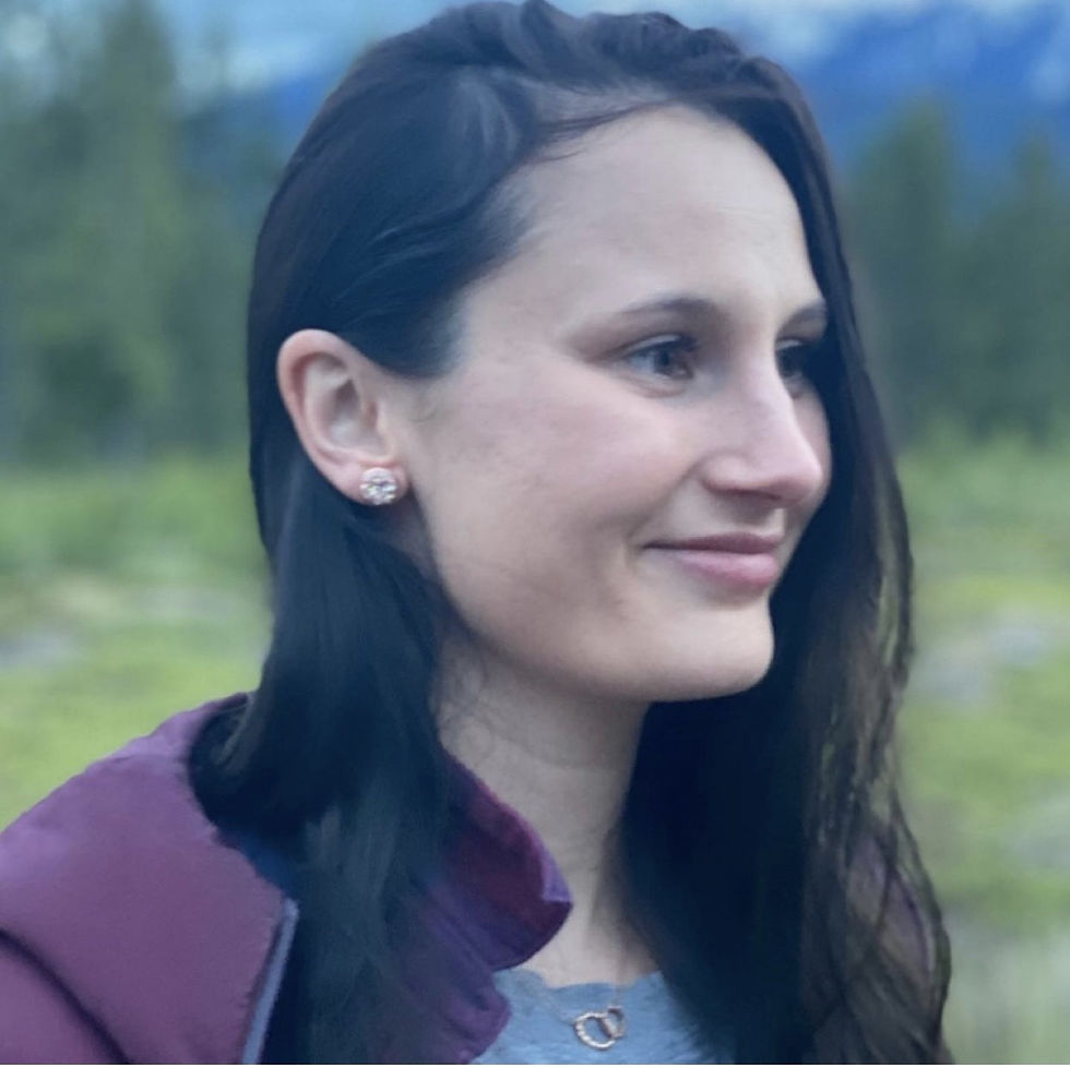 Miniaturebillede: Interlocked Luna Necklace Collection