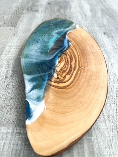 Thumbnail: Oval Olive Wood Charcuterie Board