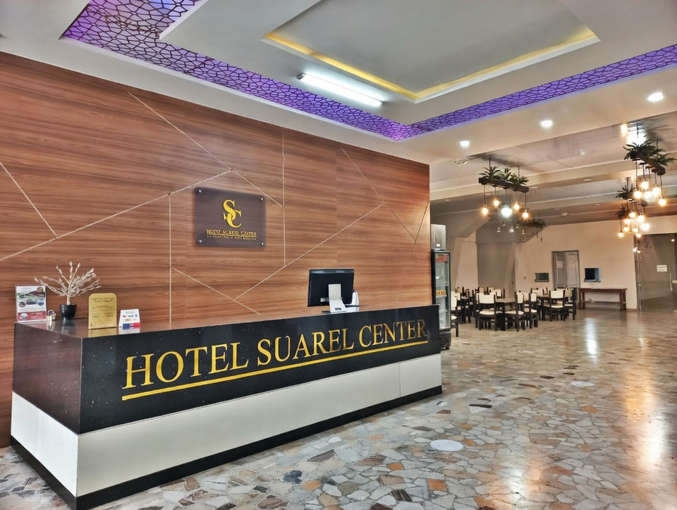 Hotel con parqueadero en el centro de duitama con salon de eventos y desayuno incluido.