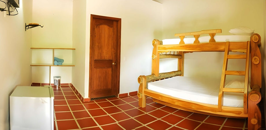 hotel-brisas-la-gaviota-hotel-y-restaurante-en-mariquita-1b1