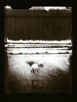 Mary Ramain_under