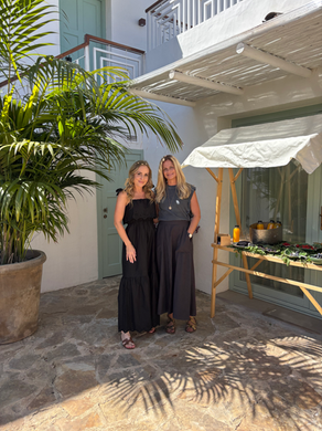 Hilary, director of Boho Wellness in Marbella, shares her inspiring journey from California to Spain, blending Hollywood experiences, spiritual awakening, and over 25 years of healing through osteopathy and cranial sacral therapy.