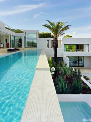 My Top 5 Ibiza Holiday Villas Over €10.000 per week