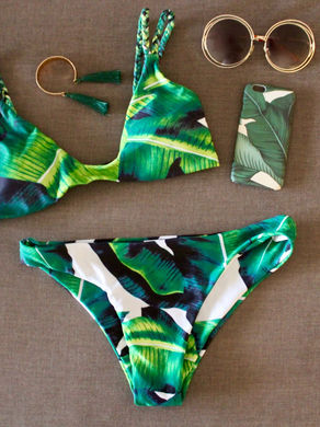 Shopping Secrets #1: Hot Bikinis for less than €20