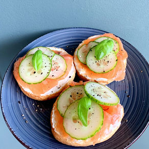 Glutenvrije zalm beschuitjes
